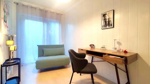 AMSELWEG am Waldrand gelegen Netflix eigener carport uvm Apartment in Wiesbaden