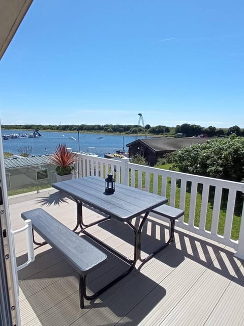 Balcony/Terrace, Balcony/Terrace