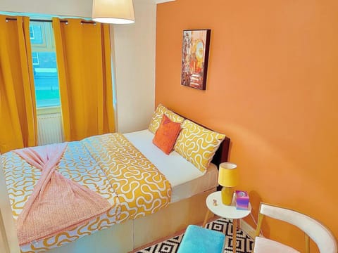 Bed, Bedroom, wardrobe