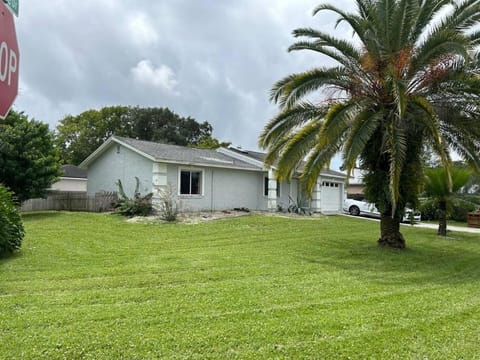 Property building, Garden, Garden view