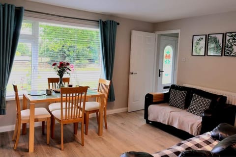 Lough View Apartment in Leitrim, Co. Leitrim, Ireland