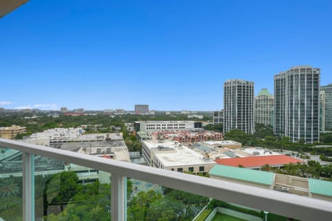 Find Tranquility in the Grove Apartment hotel in Coconut Grove