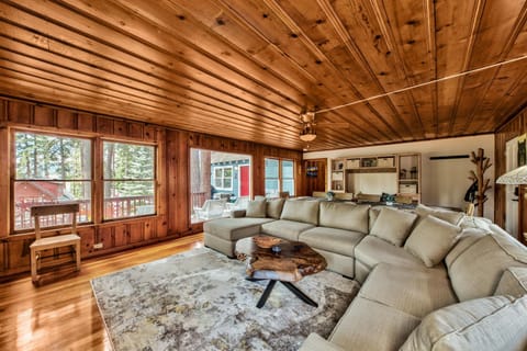 Marla Bay Lake Tahoe Home close to the Lake LX44 House in Marla Bay