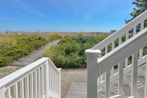 A Short Walk by Sea Scape Properties House in Wrightsville Beach