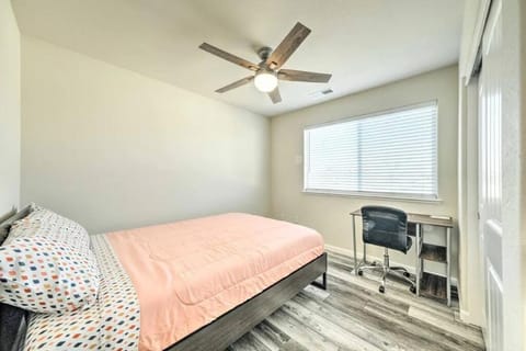 New Family Home with Patio & Yard! Villa in Stockton