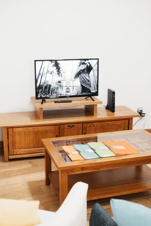 TV and multimedia, Living room, Entertainment