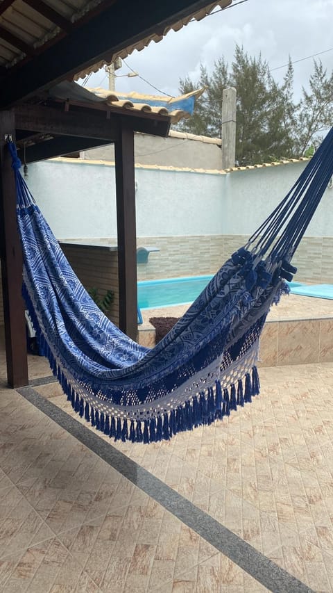 Casa com piscina- condomínio terra mar UNAMAR CABO FRIO House in Cabo Frio