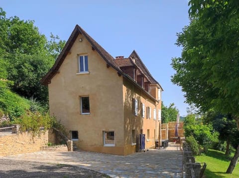 Property building, Balcony/Terrace