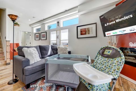 A-Frame Wonders Hot Tub w Mountain Views House in Old Colorado City