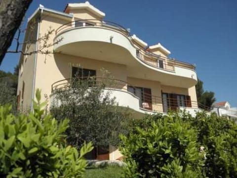 Apartments Antonio Apartment in Trogir