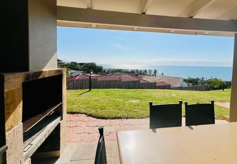 Patio, Day, Natural landscape, View (from property/room), Balcony/Terrace, Dining area, Sea view