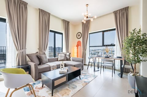 View (from property/room), Balcony/Terrace, Living room, Seating area