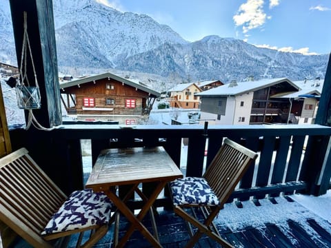 Appartement vue Montblanc 5mn piste2 Apartment in Les Houches