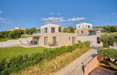 Property building, Natural landscape, Garden view