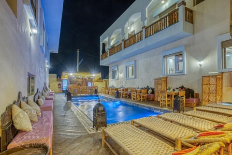 Seating area, Pool view, Swimming pool