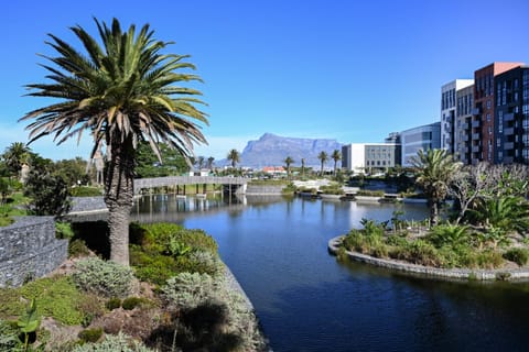 Lake view, Mountain view