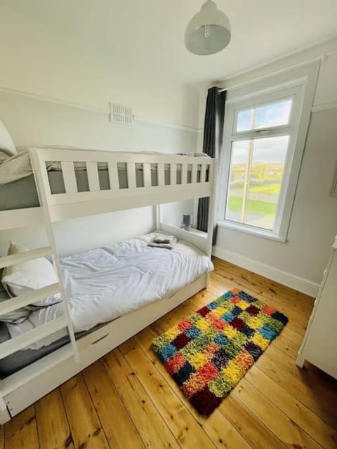 House in Porthcawl House in Porthcawl