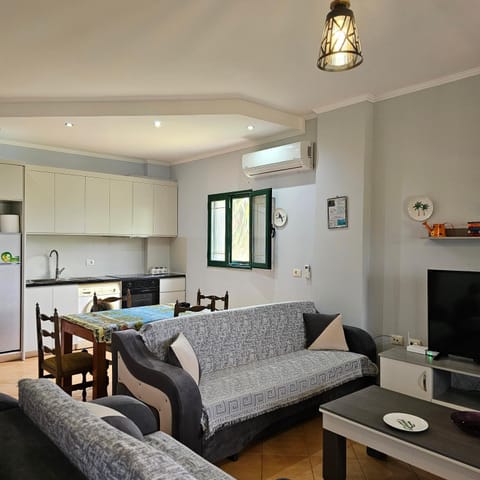 Kuqa Rent House House in Ksamil