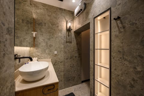 Modular Central Studio Apartment in Kotor