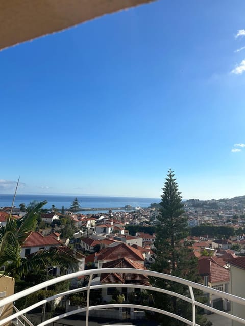 View (from property/room), Balcony/Terrace, Sea view