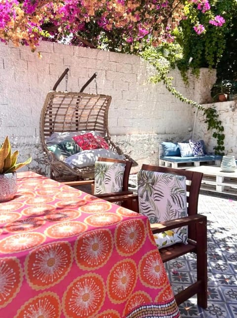 Patio, Garden, Balcony/Terrace, Balcony/Terrace, Seating area, Dining area, Garden view