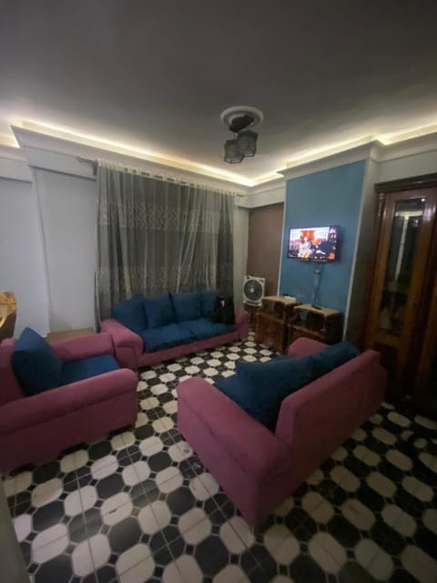 Communal lounge/ TV room, TV and multimedia, Living room