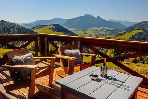 View (from property/room), Balcony/Terrace