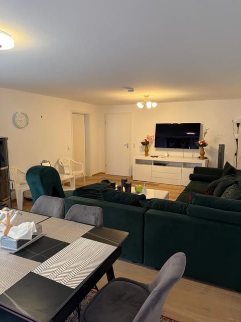 Gepflegtes Einfamilien Haus Apartment in Rosenheim