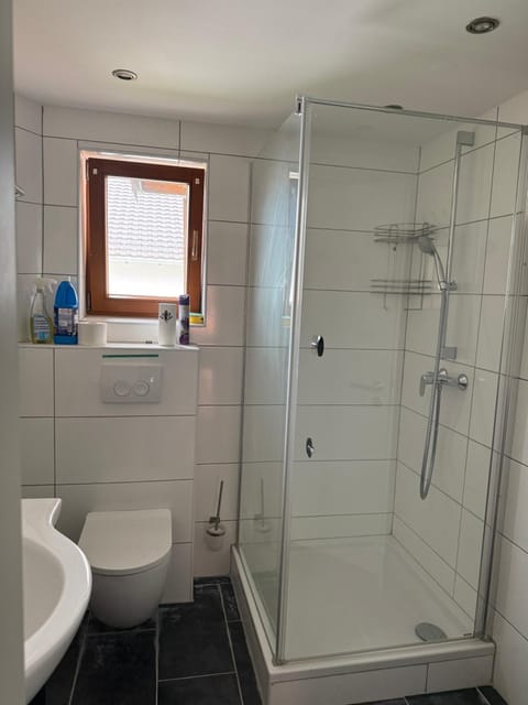 Gepflegtes Einfamilien Haus Apartment in Rosenheim