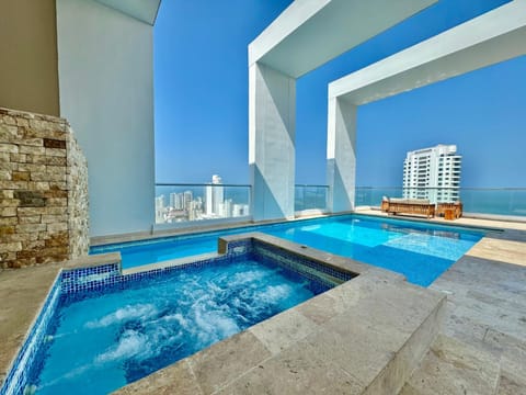 Pool view, Swimming pool