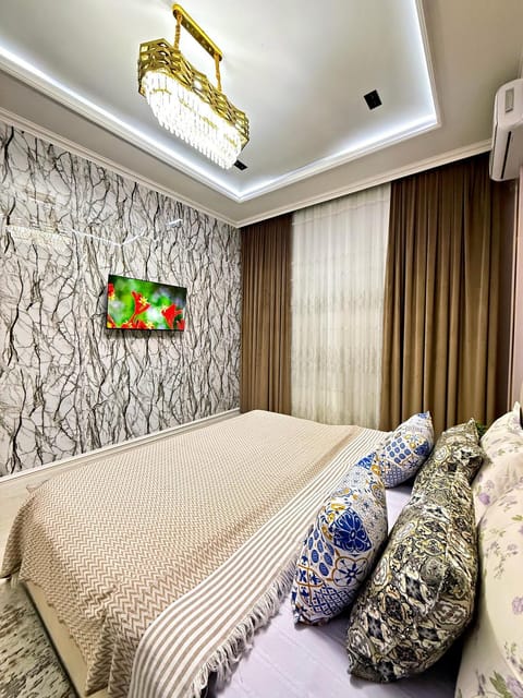Bedroom, bunk bed