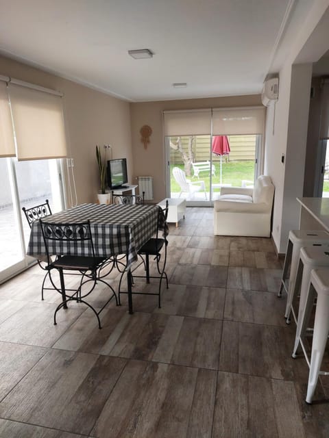 Living room, Seating area, Dining area, Garden view