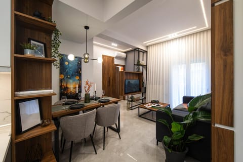 Living room, Seating area, Dining area