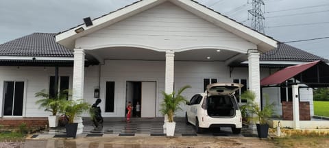 Property building, Parking