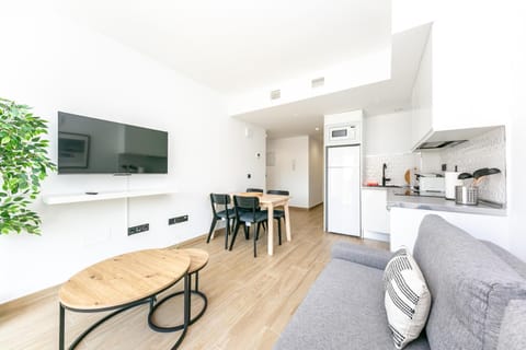 TV and multimedia, Kitchen or kitchenette, Dining area