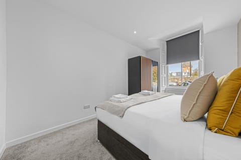 The Manor - Beachwalk Apartments Apartment hotel in Ayr