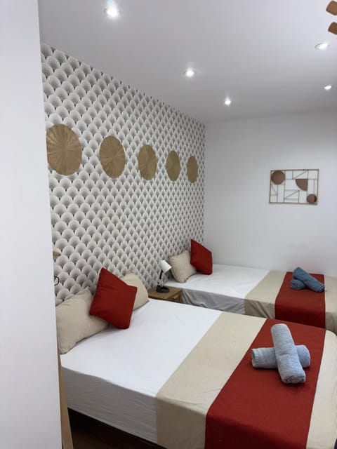 Luxury Apartments Near the Beach and Downtown CENTRUM 8 Apartment in Alicante