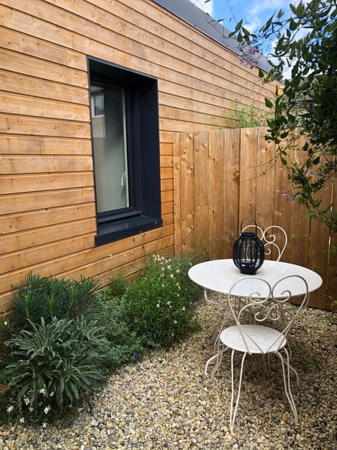 Patio, Garden, Garden view