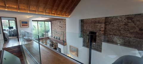 Sophisticated Seafront 3BD Suntrap Landscaped Yard Apartment in Dublin