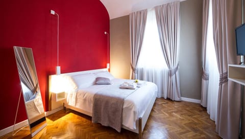 View (from property/room), Lobby or reception, Photo of the whole room, Decorative detail, Bedroom, Landmark view