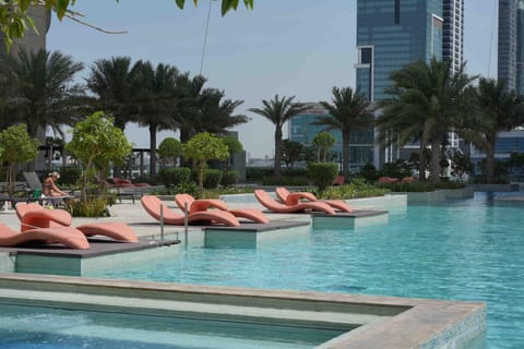 Swimming pool, sunbed