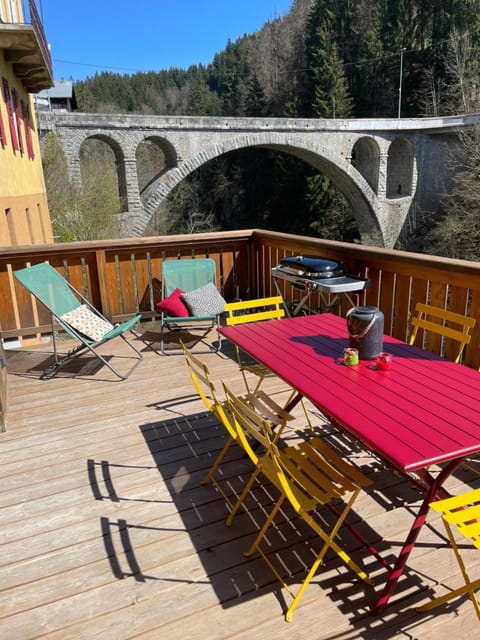 Patio, Natural landscape, Balcony/Terrace, Mountain view