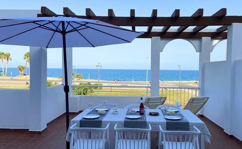 View (from property/room), Balcony/Terrace