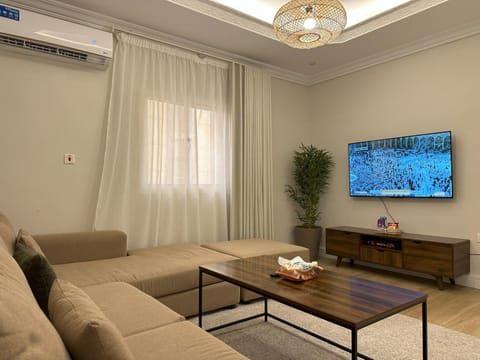 TV and multimedia, Living room, air conditioner