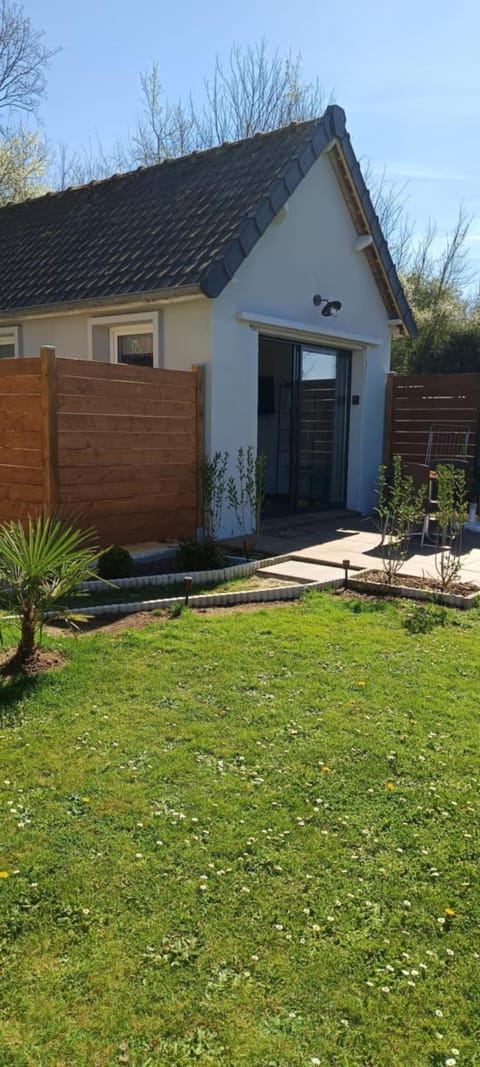 STUDIO VACANCES vue sur Mont Joli Bois Apartment in Criel-sur-Mer