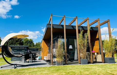 Property building, Garden, Garden view