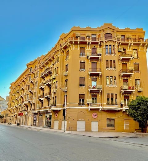 Property building, Day, Neighbourhood, City view, Street view, Location