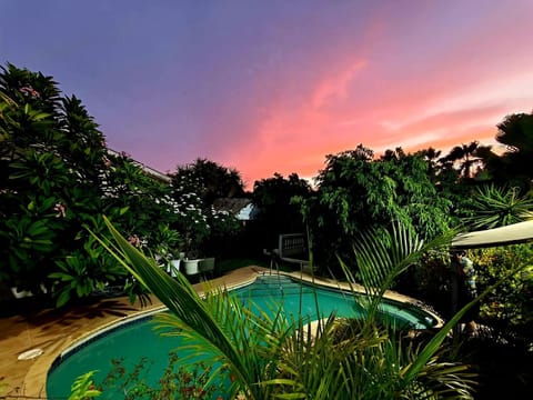 Natural landscape, Garden, Garden view, Pool view, Swimming pool, Sunrise, Sunset