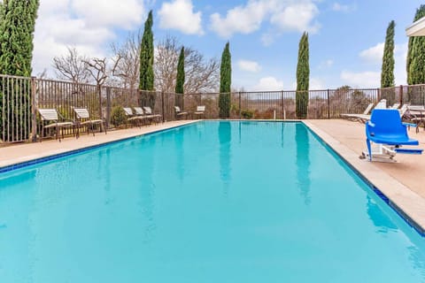 On site, Pool view, Swimming pool