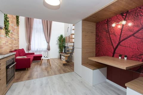 Kitchen or kitchenette, Living room, Seating area, Dining area